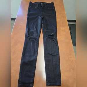 American Eagle black Skinny Jeans size 28
